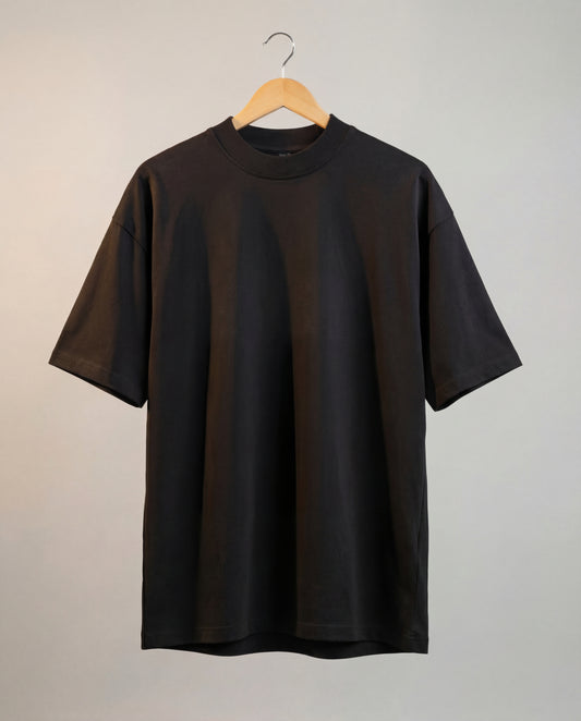 Classic Plain Black Essential Oversized T-Shirt (Minimal Plain Tee | Everyday Streetwear)