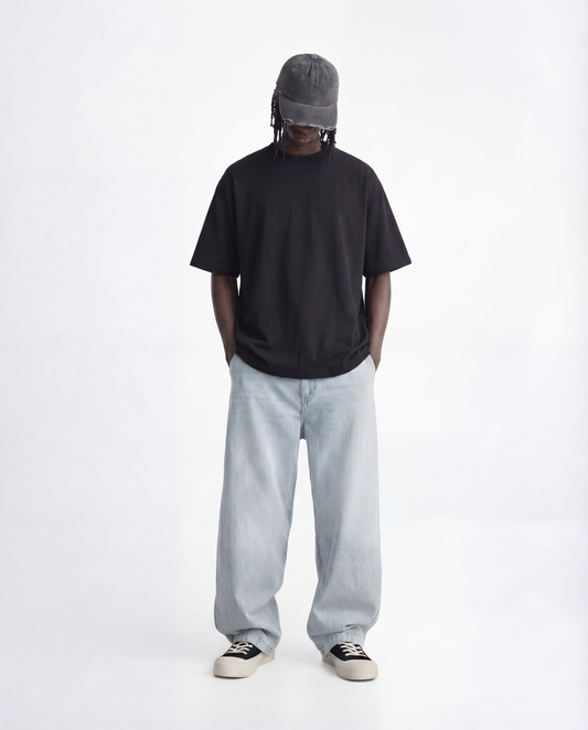 Classic Plain Black Essential Oversized T-Shirt (Minimal Plain Tee | Everyday Streetwear)