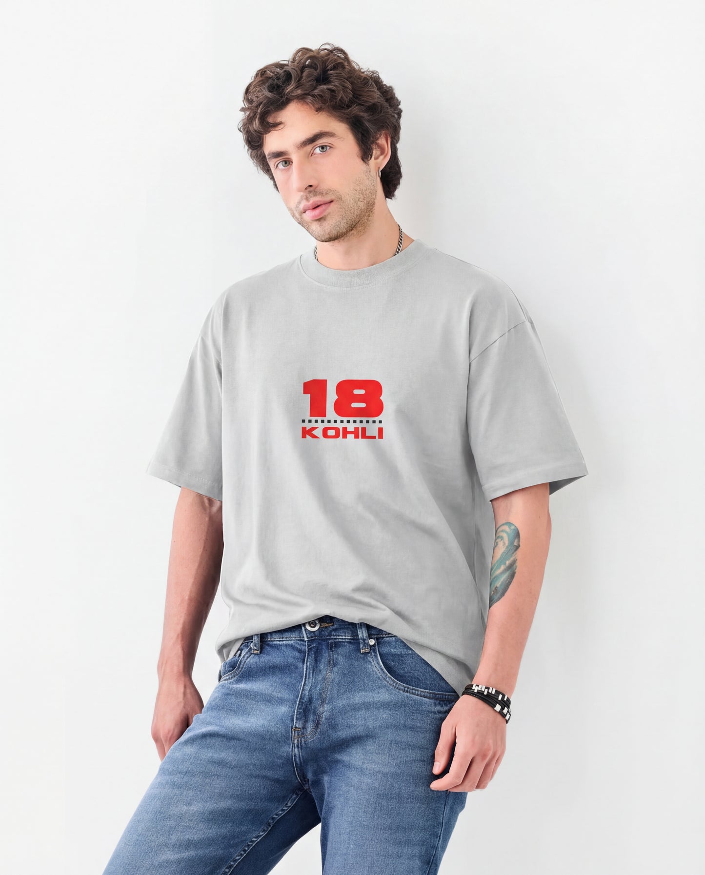 “18 Kohli” Minimal Graphic T-Shirt – Iconic Streetwear Fit